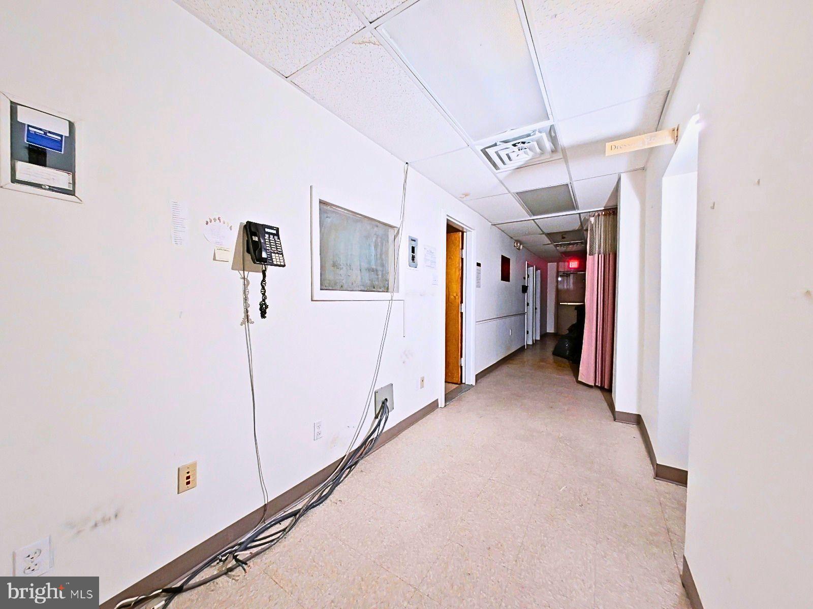 WEST OAK LANE - Commercial Sale