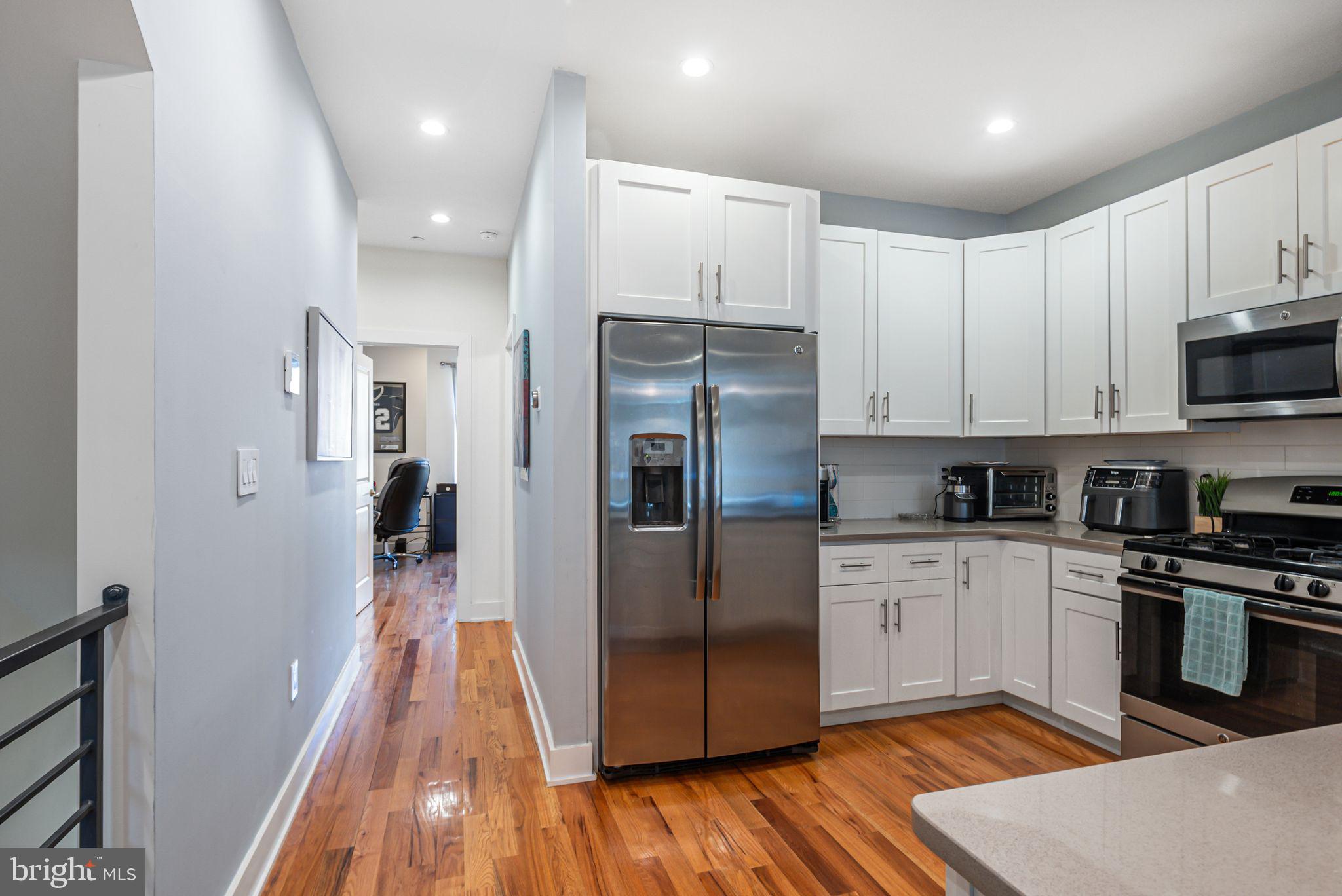 OLDE KENSINGTON - Residential Lease