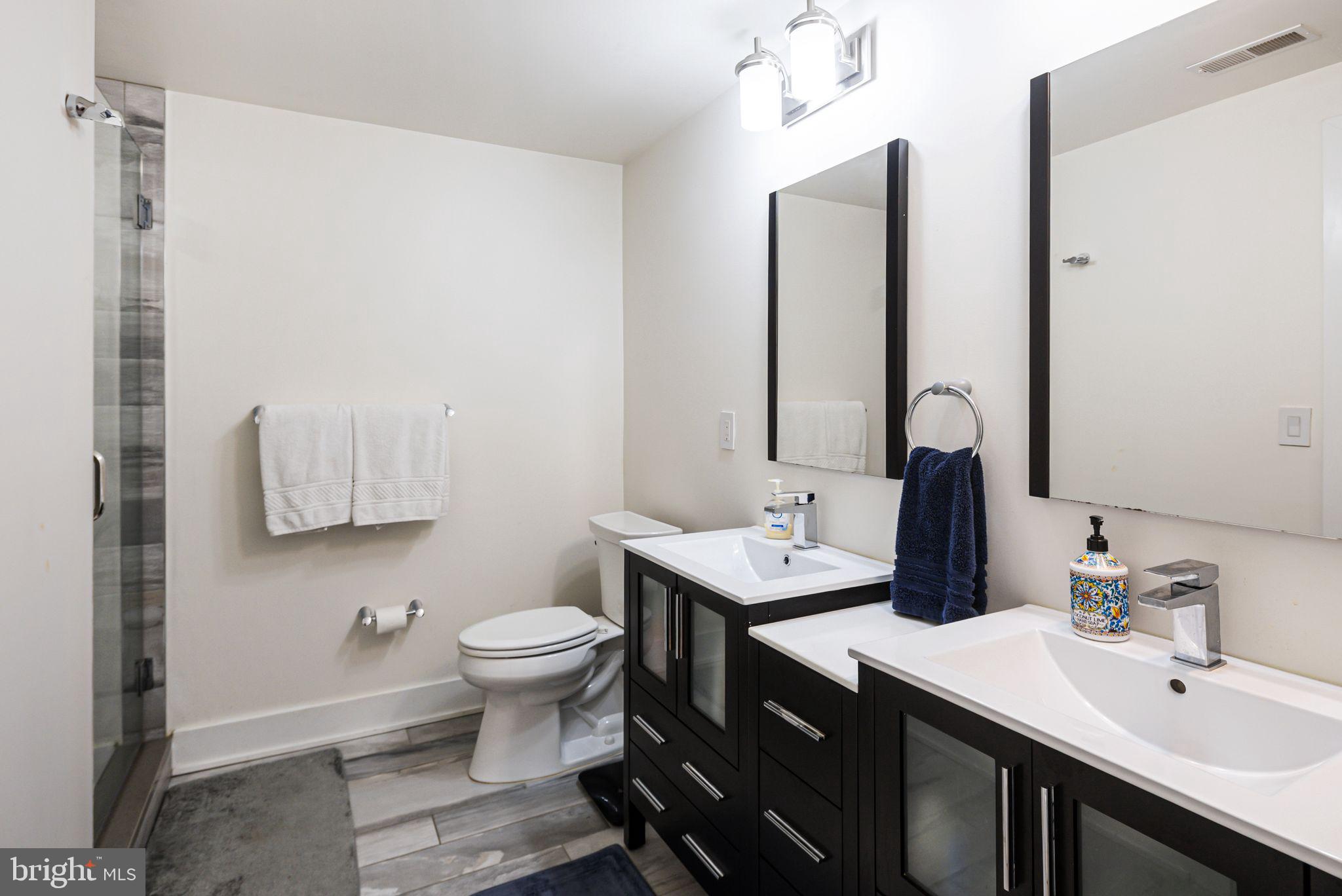 OLDE KENSINGTON - Residential Lease