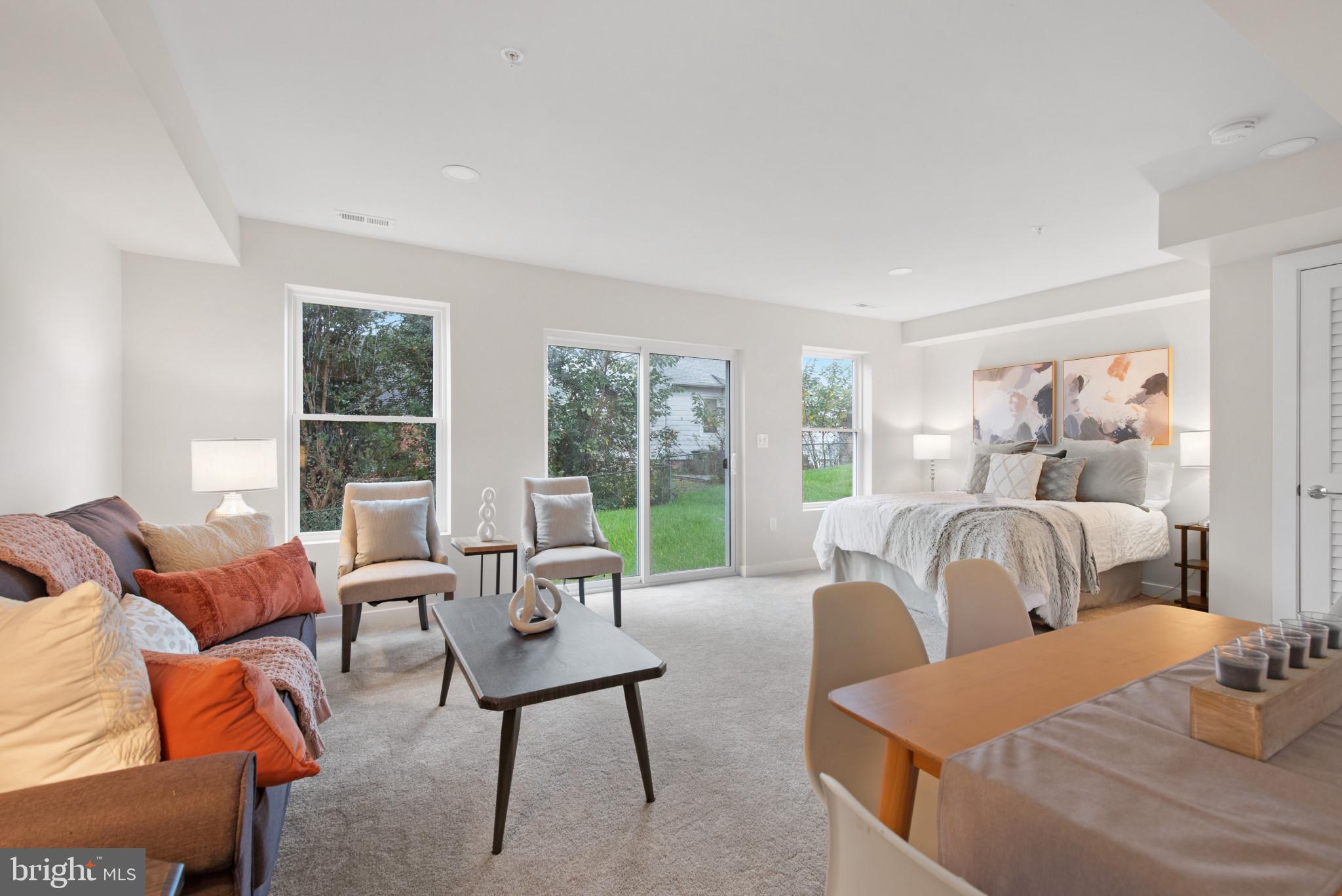 MEDFIELD - Residential