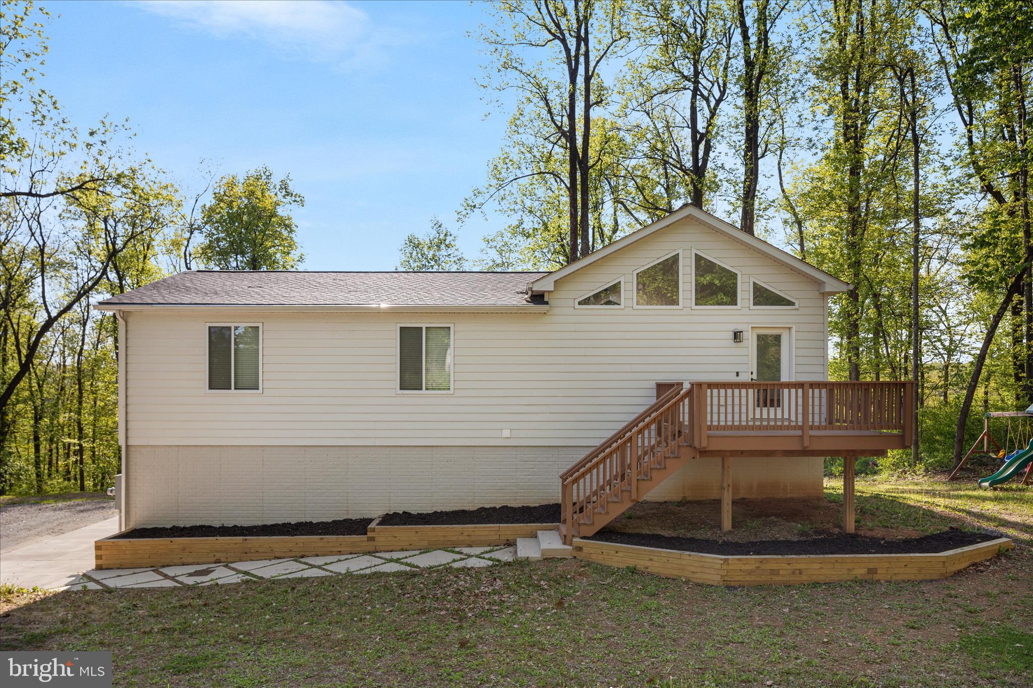 2668 HIGH TOP ROAD