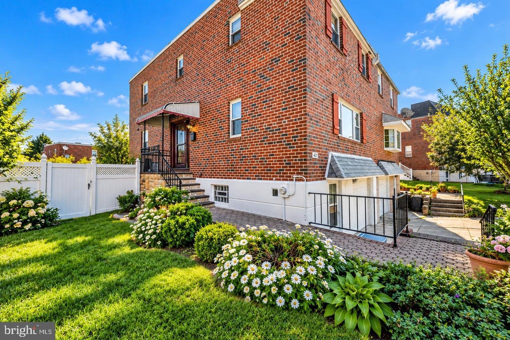 Photo of 421 Selma Street, PHILADELPHIA, PA 19116 (MLS # PAPH2678984)