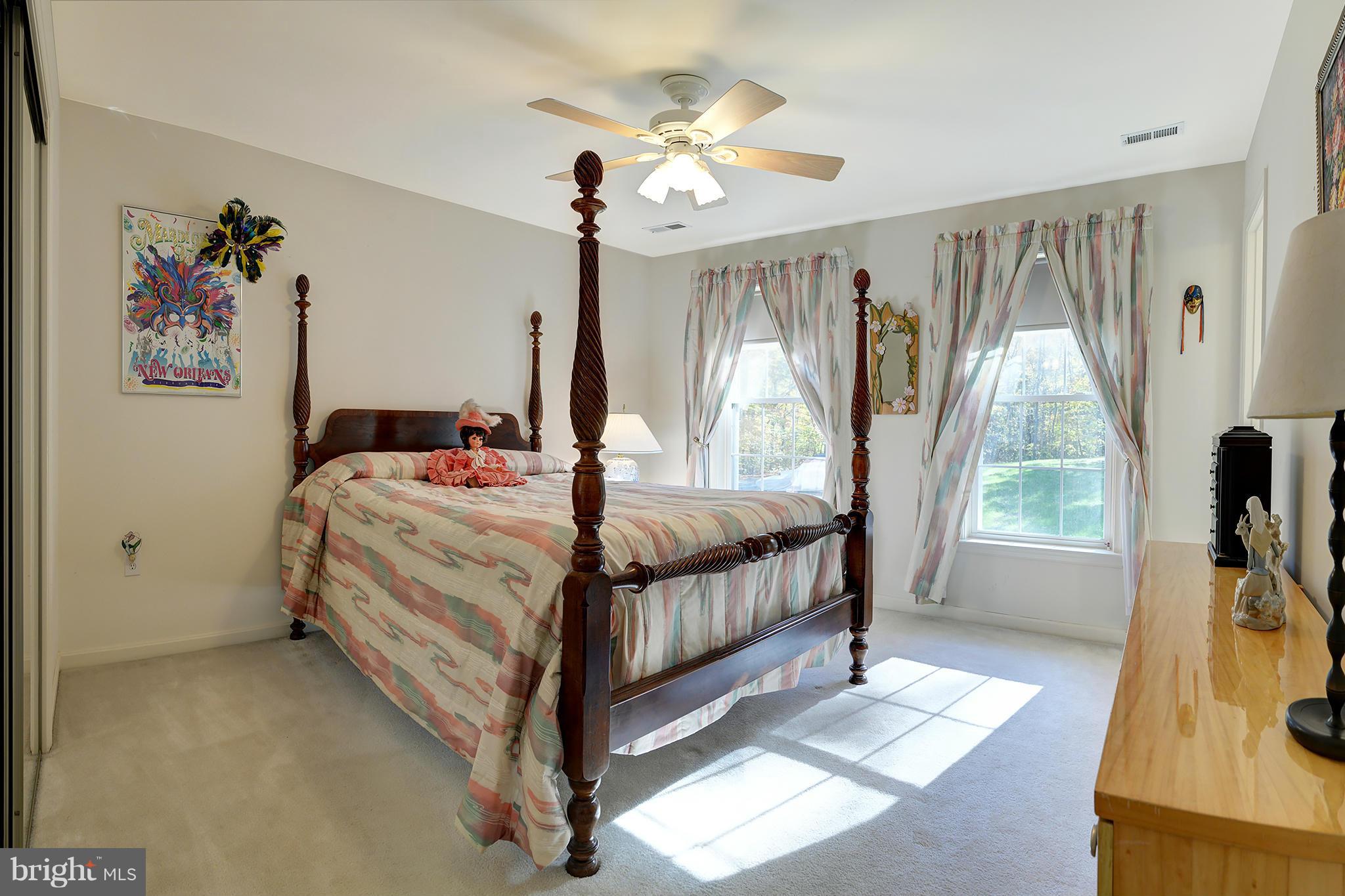 POTTIESVILLE - Residential