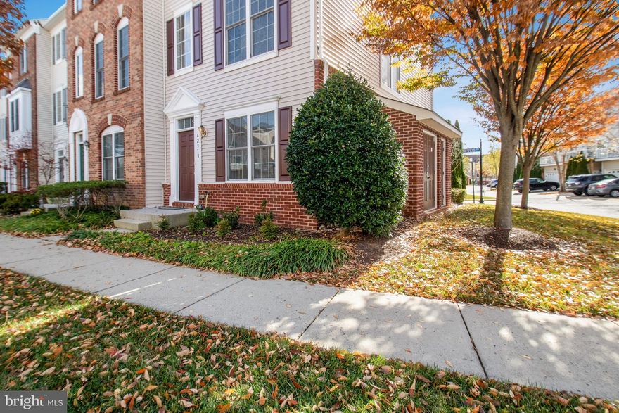 Welcome home! This light filled, end-unit townhome is move in ready just for you. Freshly painted throughout and professionally deep cleaned. New kitchen, new flooring. Lives large with high ceilings. 
Enjoy morning coffee on the balcony overlooking a great view of the neighborhood.  Three spacious bedrooms on the upper level. Laundry conveniently located on the main level. Entry level has private room and full bath. Garage and driveway parking.   A clean palette to make your own.  Walk to shopping. Convenient to Dulles airport. Enjoy all South Riding has to offer including 4 outdoor swimming pools, gyms, playgrounds, 4 tennis courts, miles of biking/walking trails and so much more!