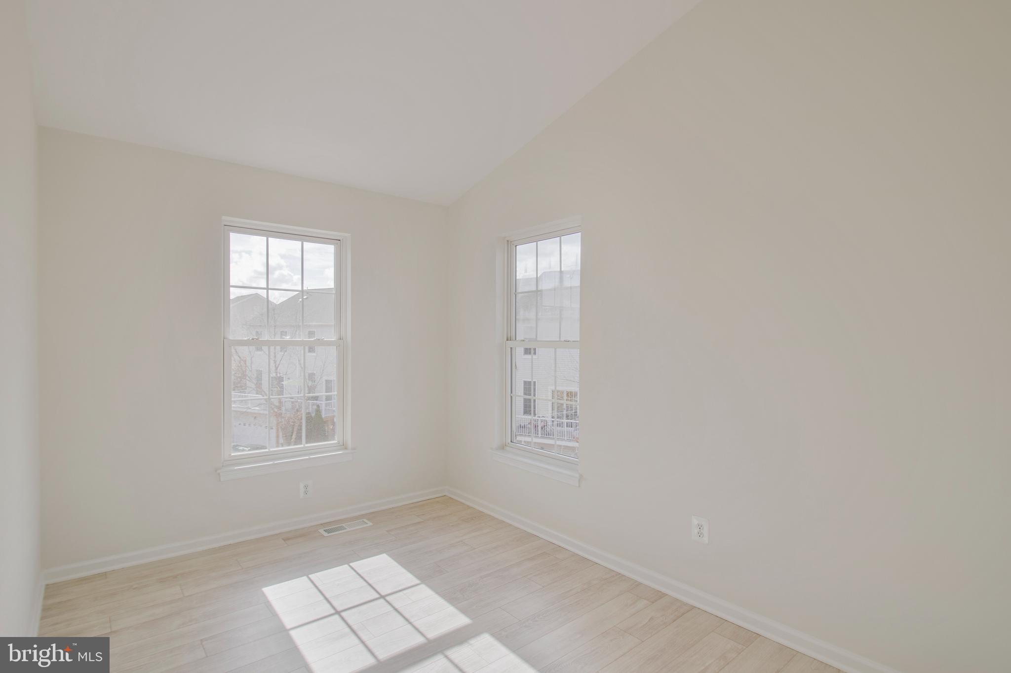 AMBERLEA AT SOUTH RIDING - Residential