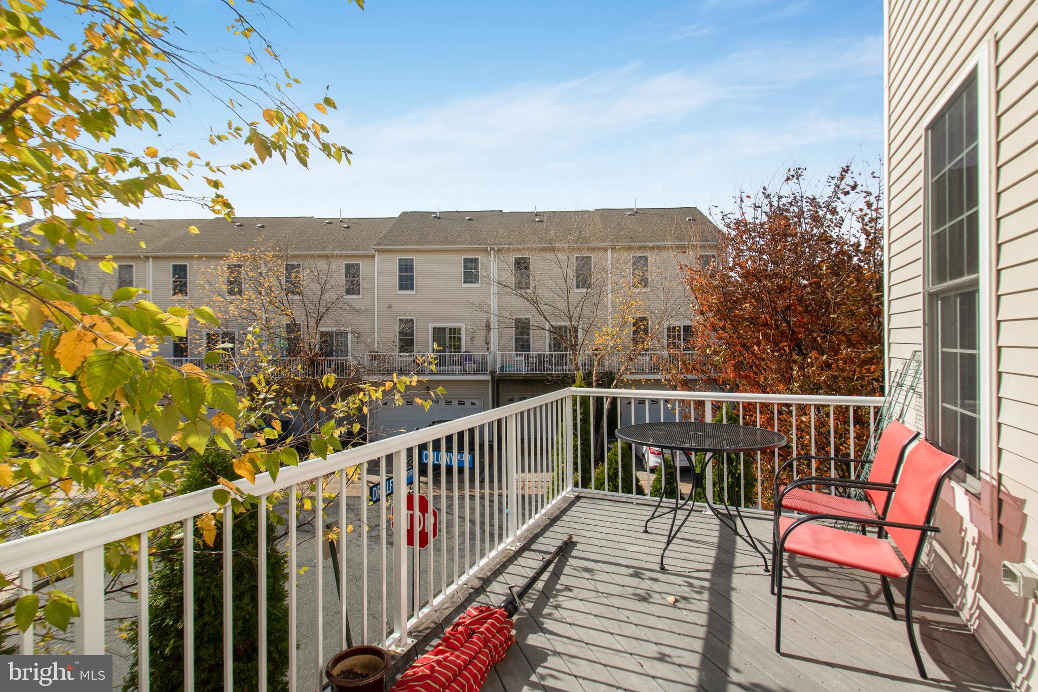 AMBERLEA AT SOUTH RIDING - Residential