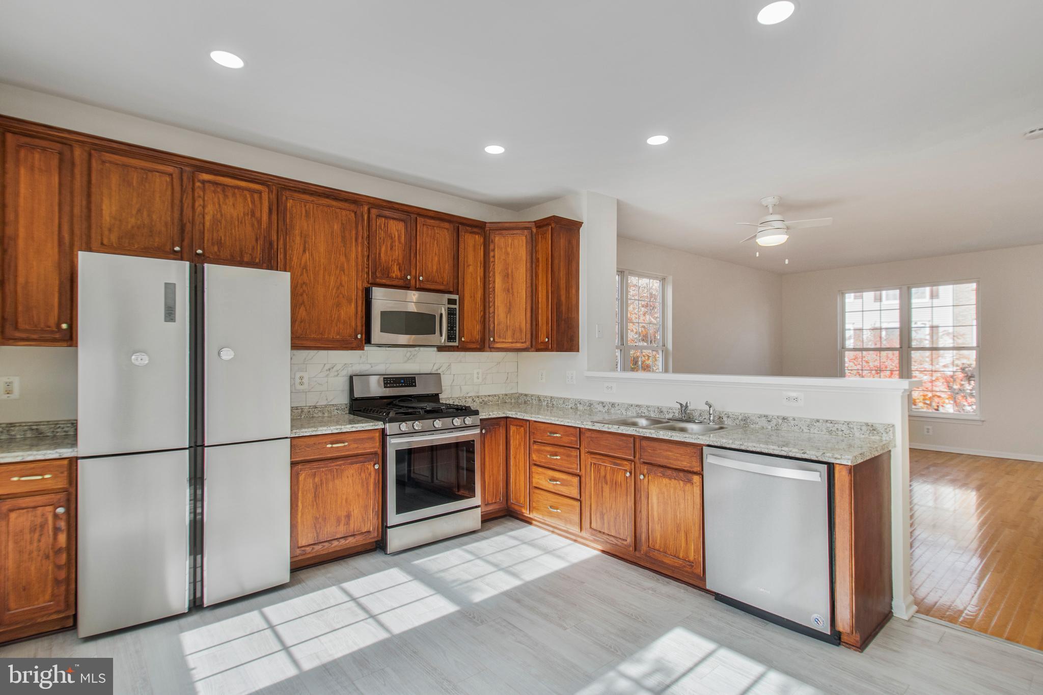 AMBERLEA AT SOUTH RIDING - Residential