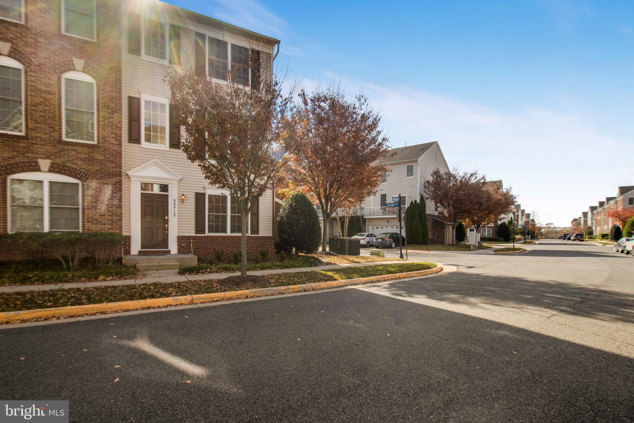 AMBERLEA AT SOUTH RIDING - Residential