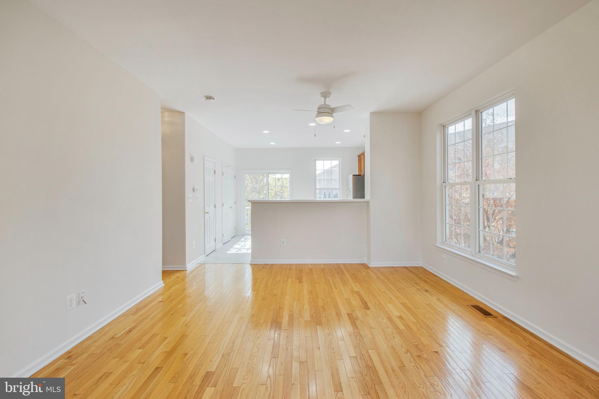 AMBERLEA AT SOUTH RIDING - Residential