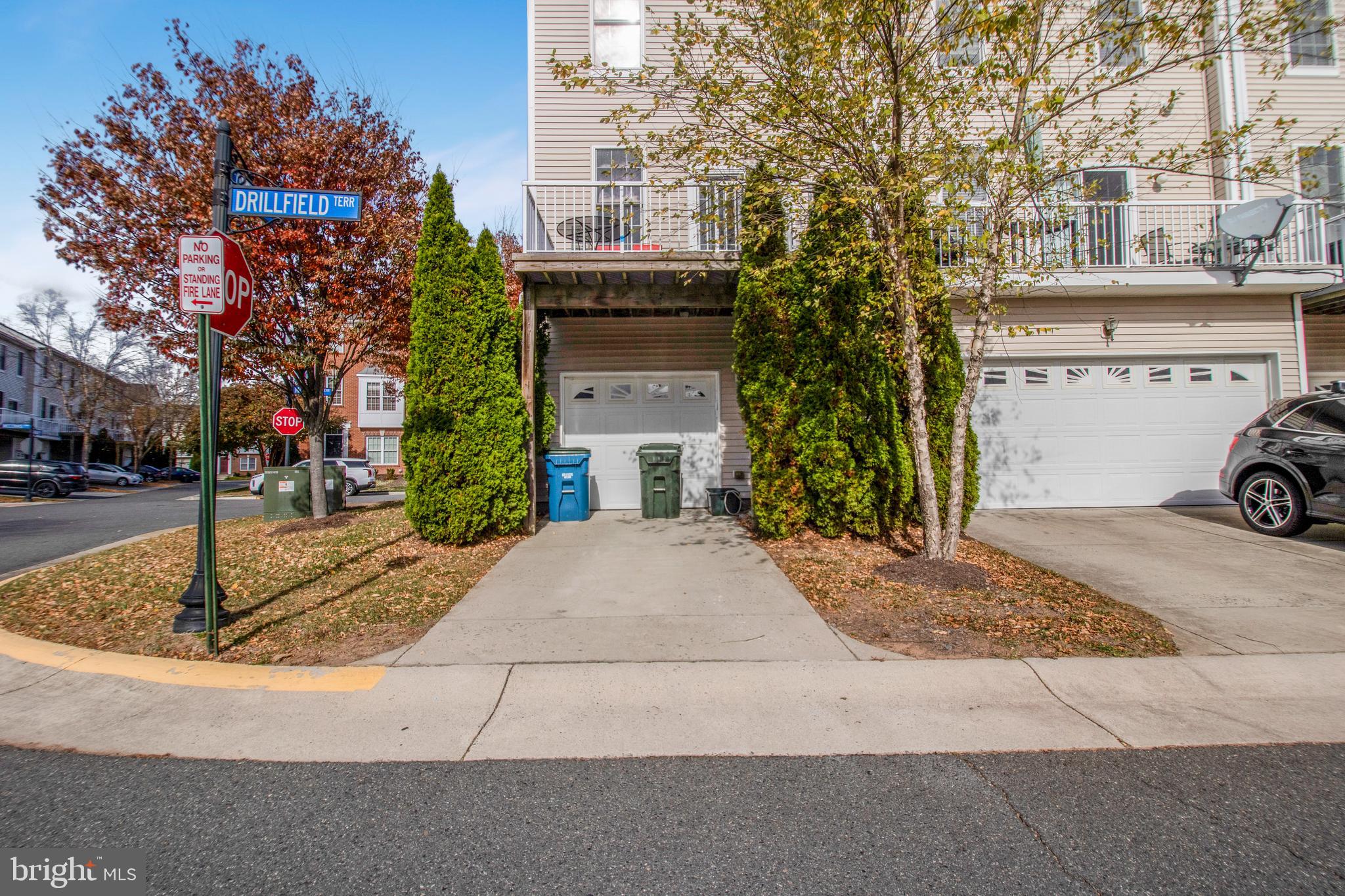 AMBERLEA AT SOUTH RIDING - Residential