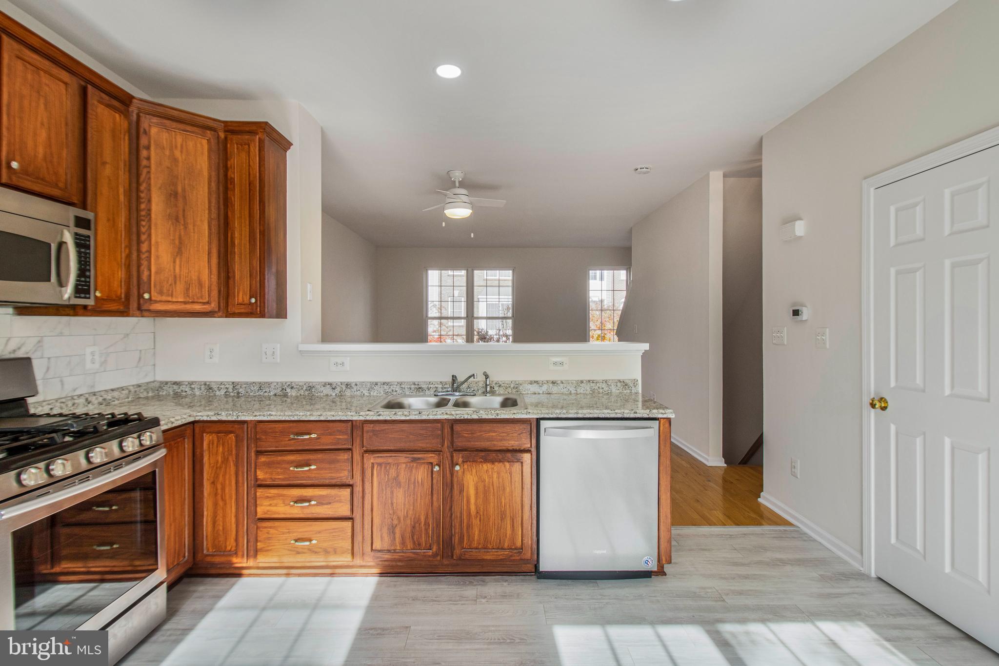 AMBERLEA AT SOUTH RIDING - Residential