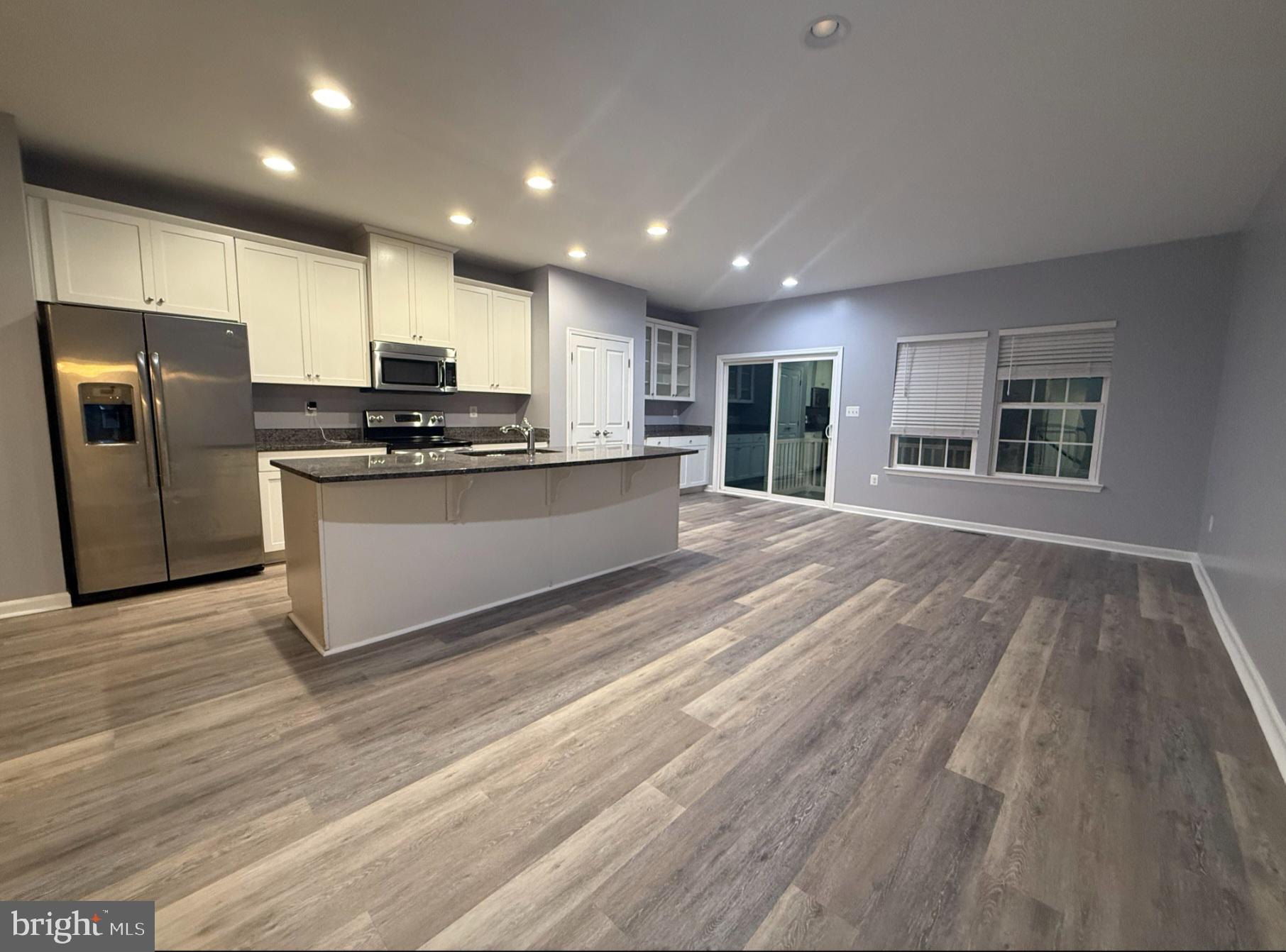 THE VILLAGE AT COURTHOUSE COMMONS - Residential Lease