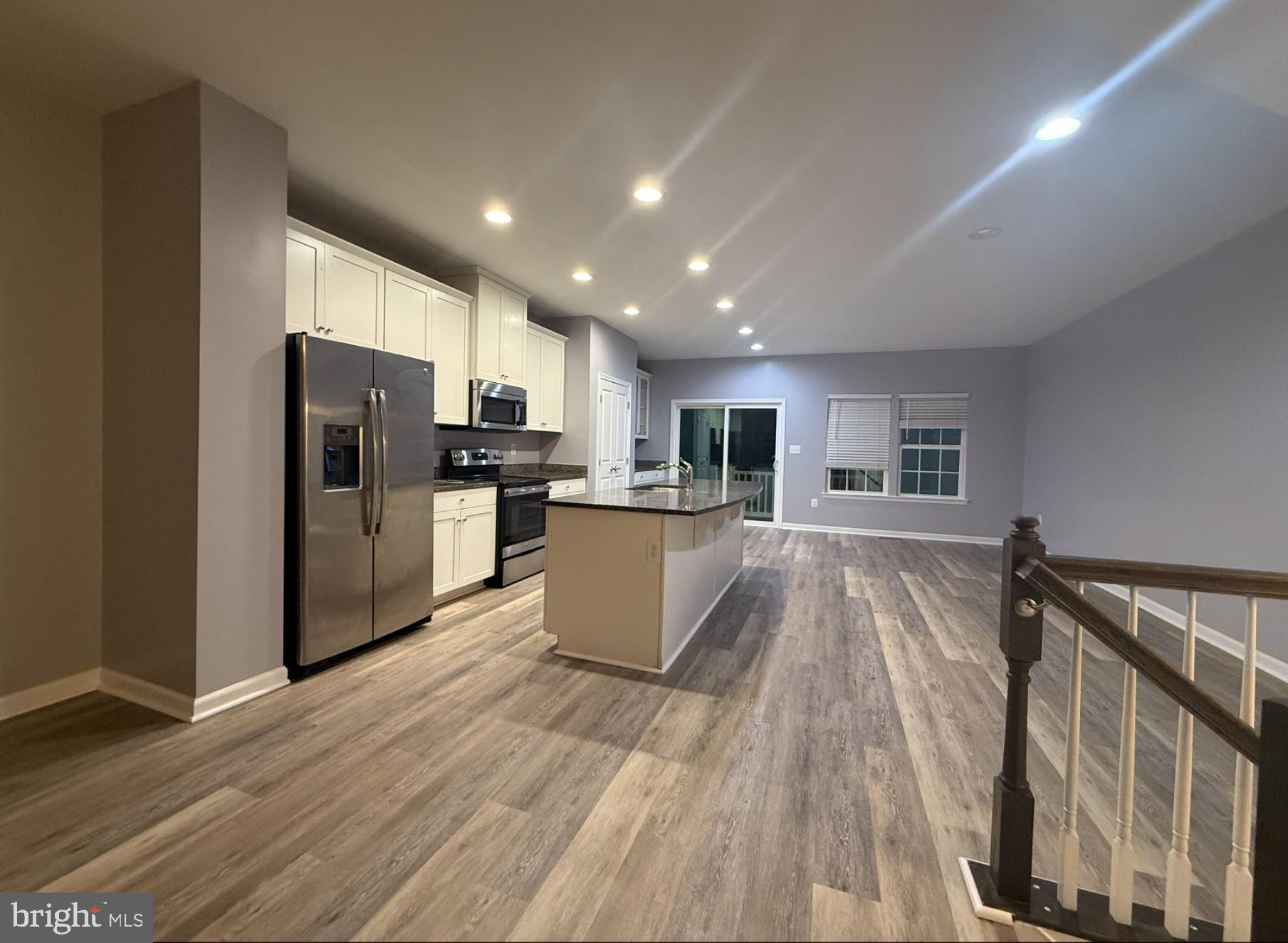 THE VILLAGE AT COURTHOUSE COMMONS - Residential Lease