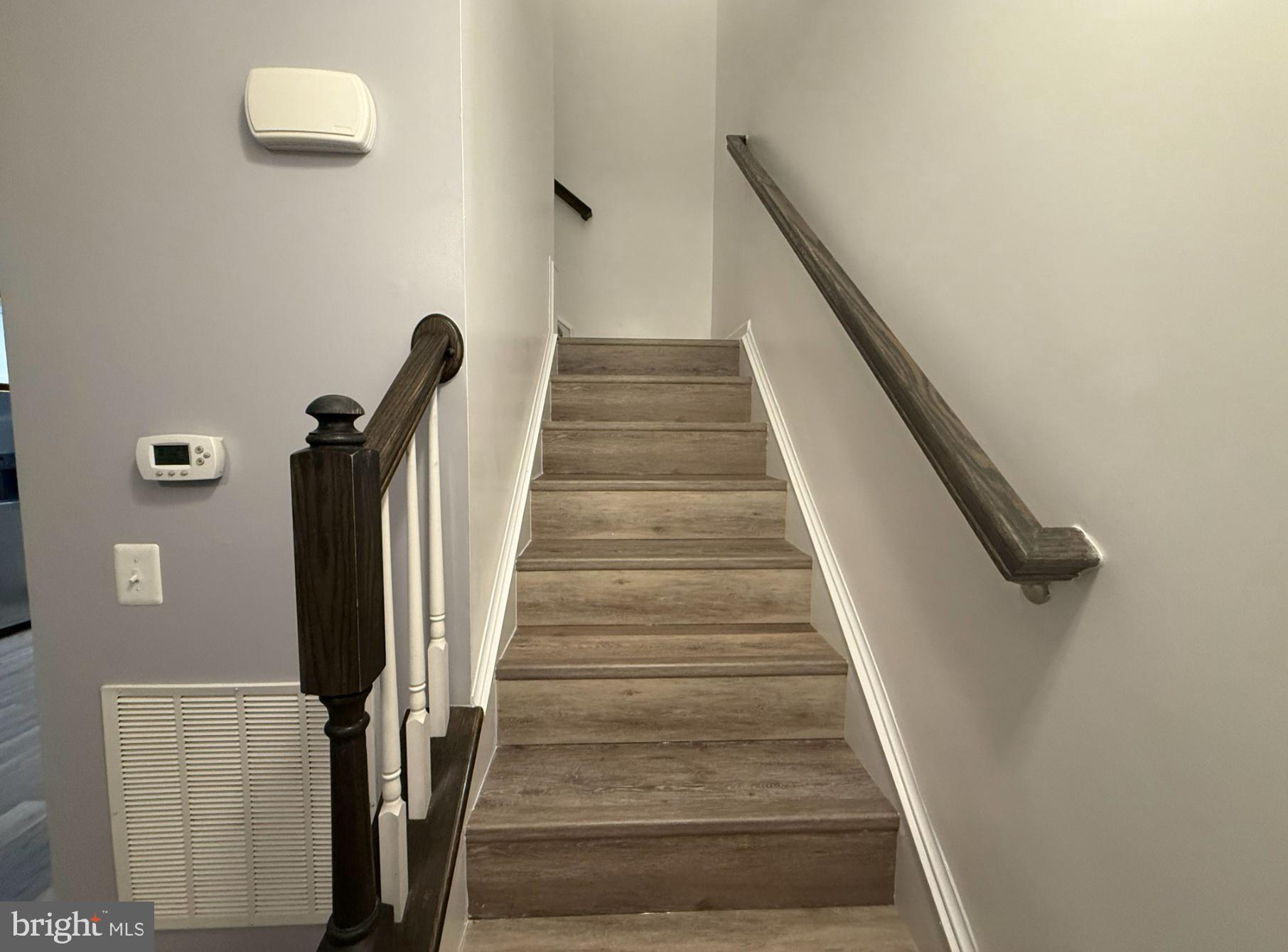 THE VILLAGE AT COURTHOUSE COMMONS - Residential Lease