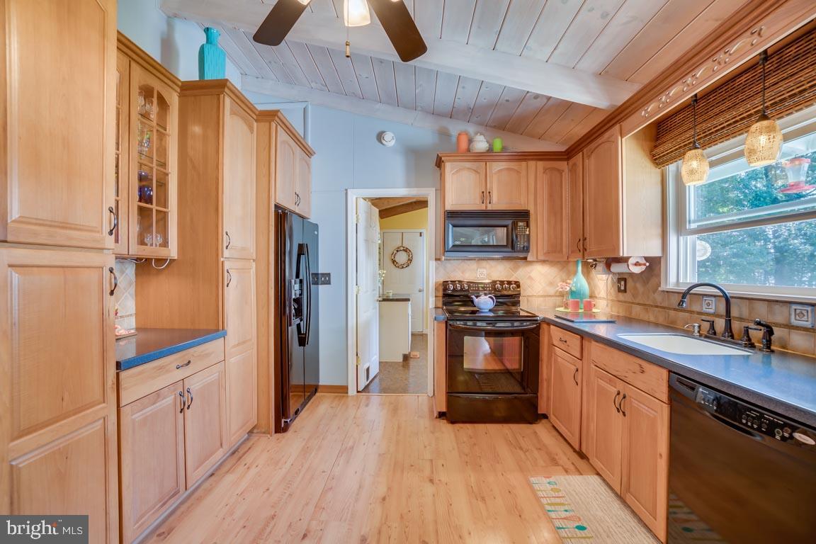 KINSALE CREEK - Residential