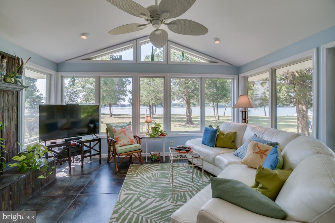 KINSALE CREEK - Residential