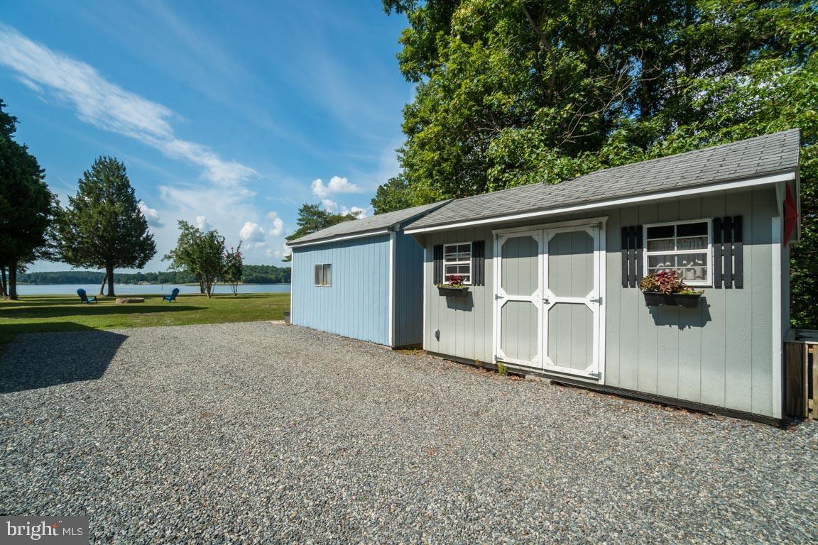 KINSALE CREEK - Residential