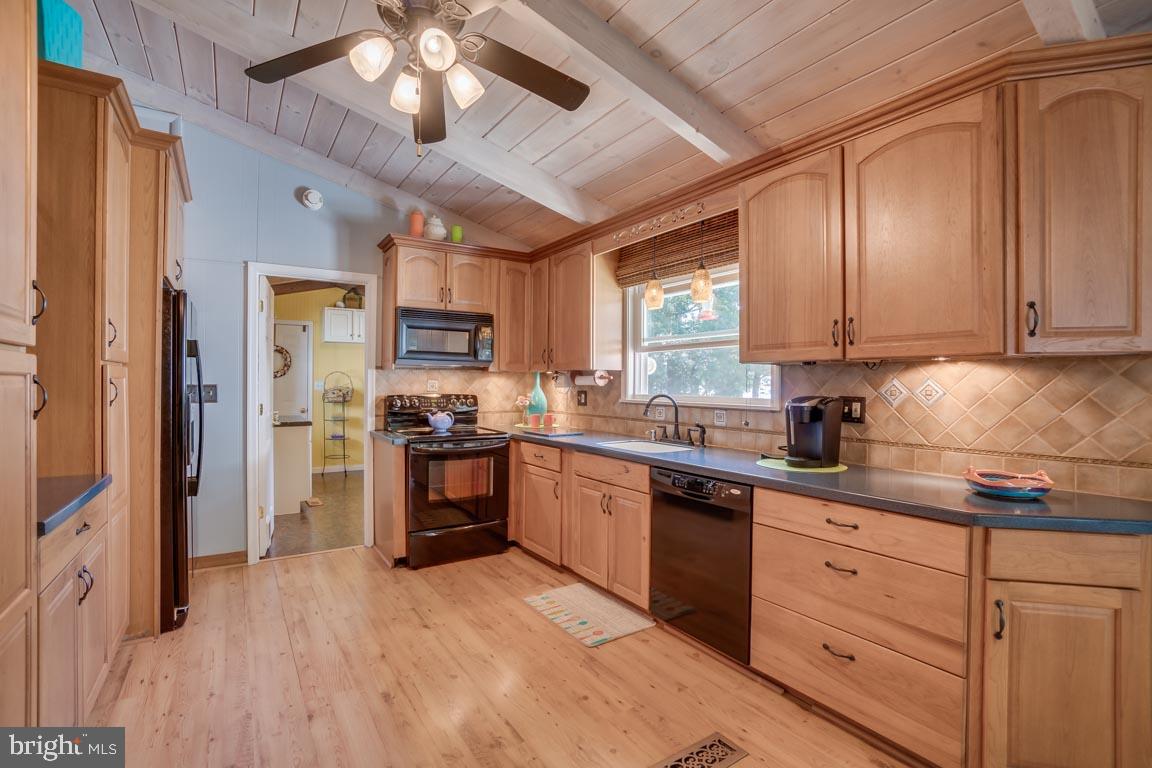 KINSALE CREEK - Residential