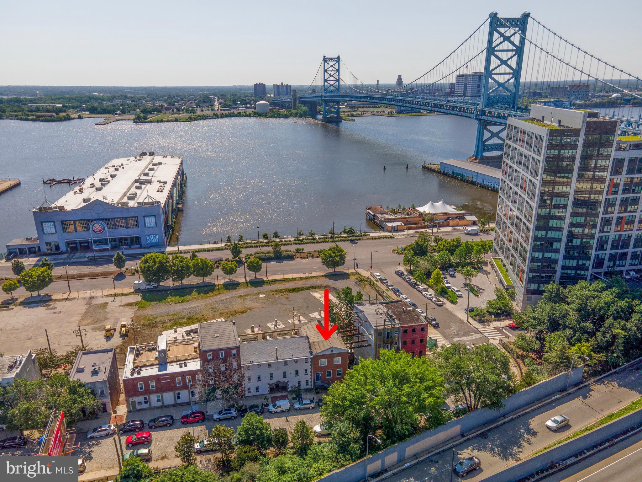 OLD CITY - Commercial Sale