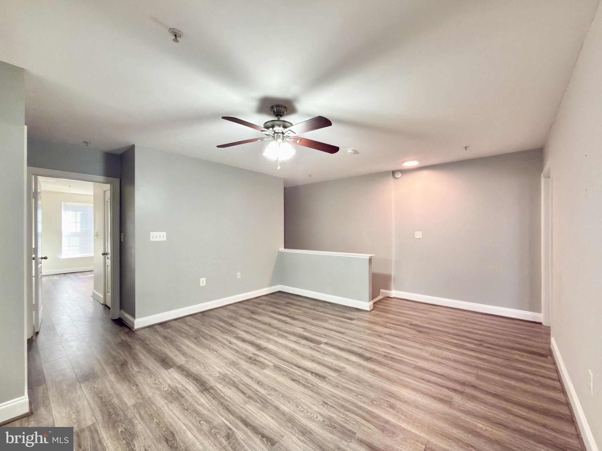 HIGHLANDS CIRCLE CONDOMINIUM - Residential Lease