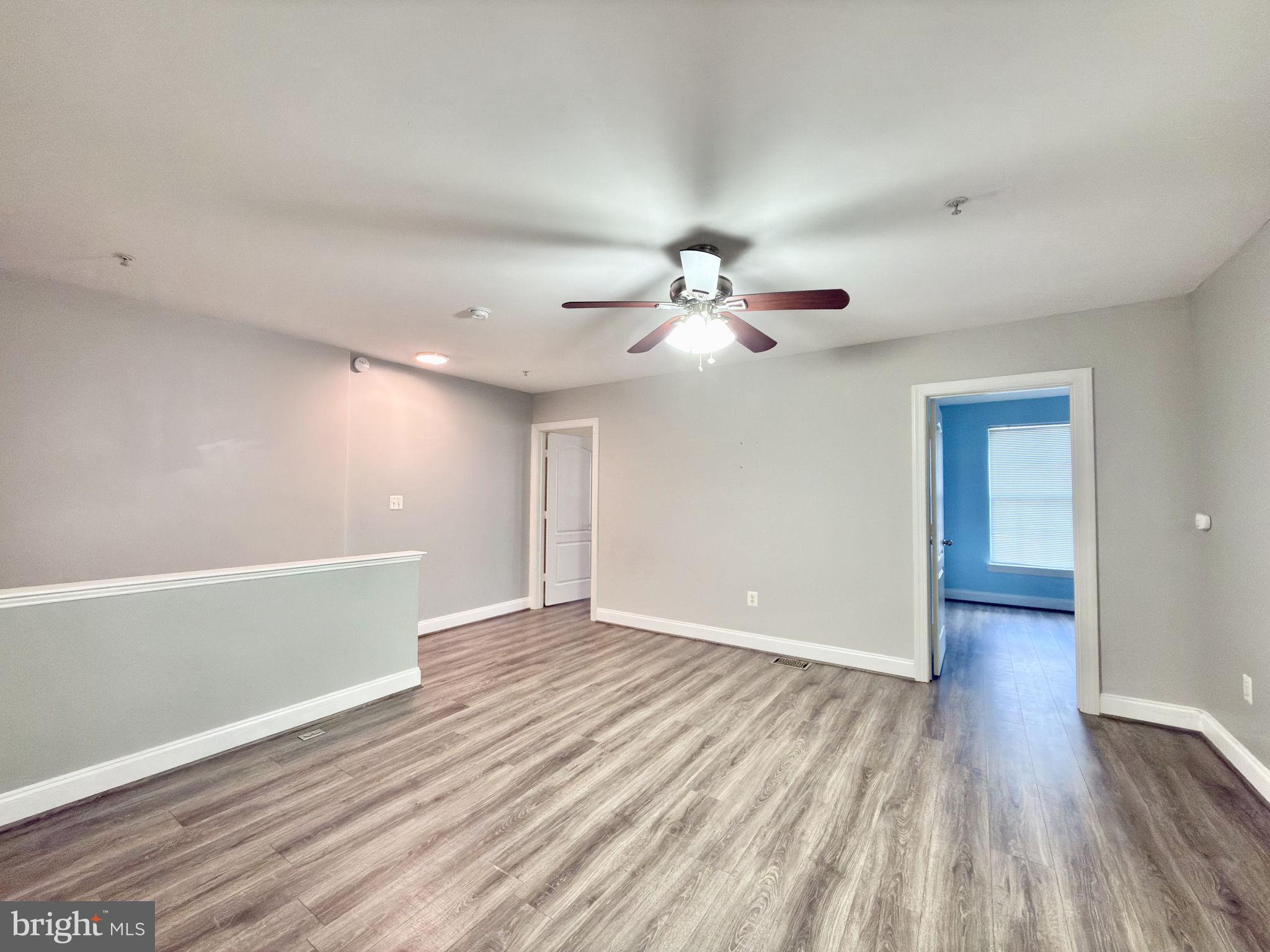 HIGHLANDS CIRCLE CONDOMINIUM - Residential Lease