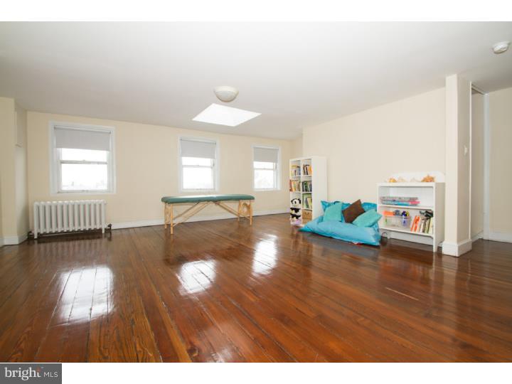 SOCIETY HILL - Residential