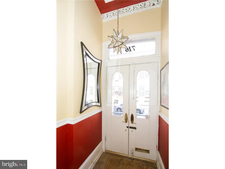 SOCIETY HILL - Residential