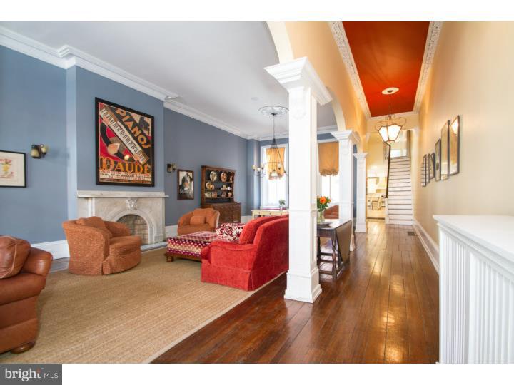 SOCIETY HILL - Residential