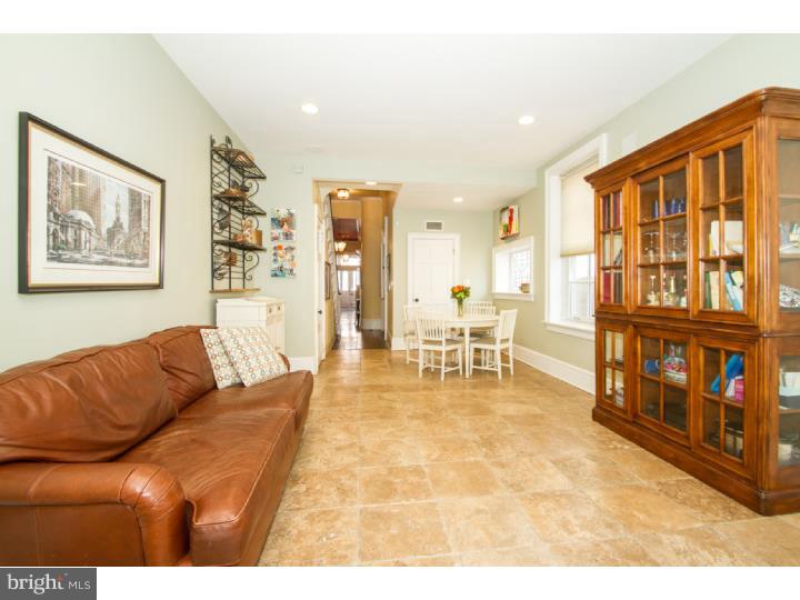 SOCIETY HILL - Residential