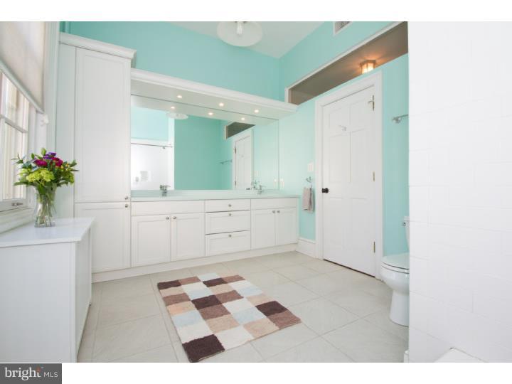 SOCIETY HILL - Residential