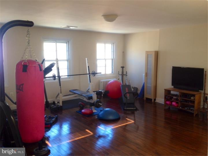 SOCIETY HILL - Residential