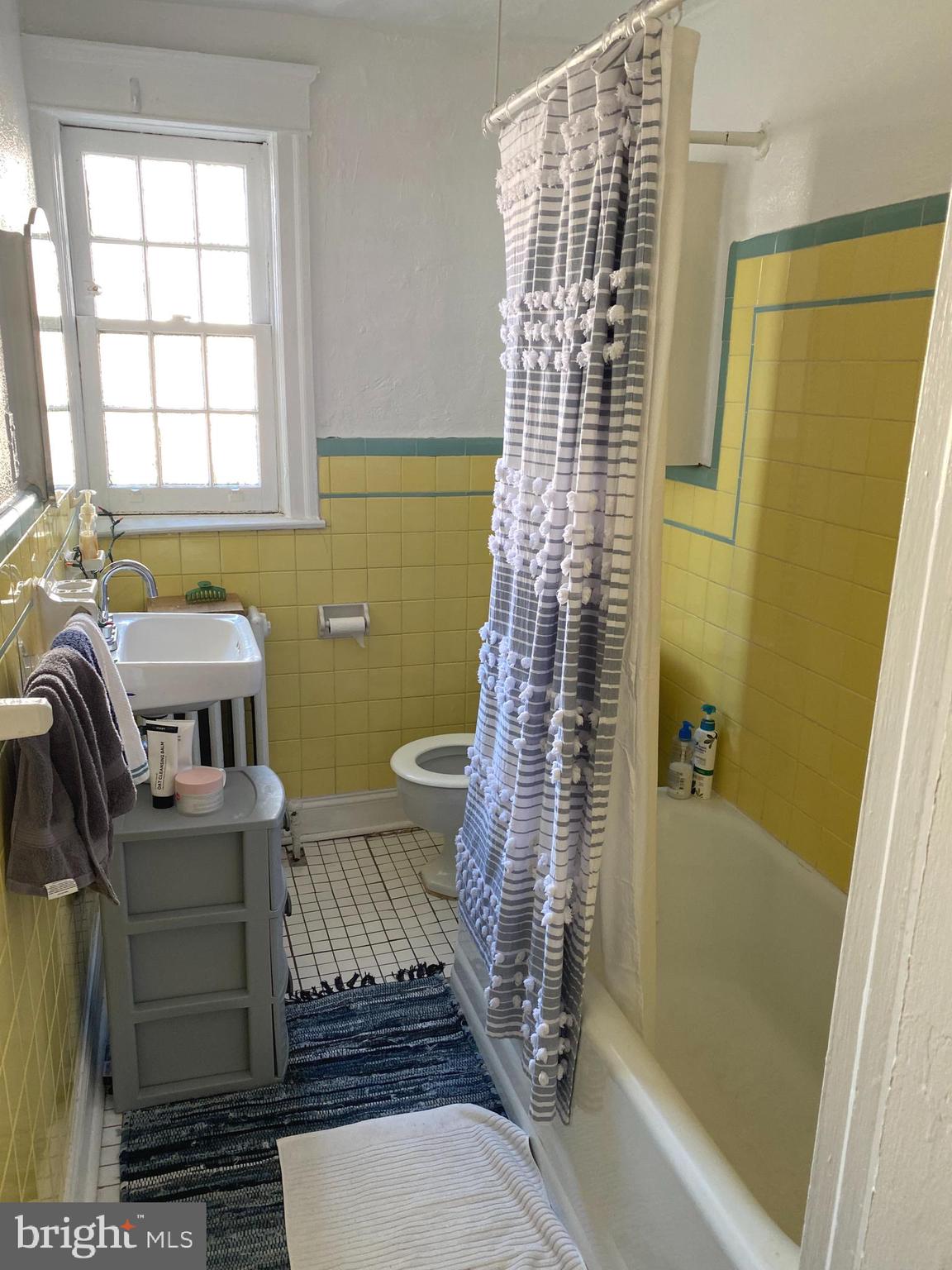 WASHINGTON SQ WEST - Commercial Sale