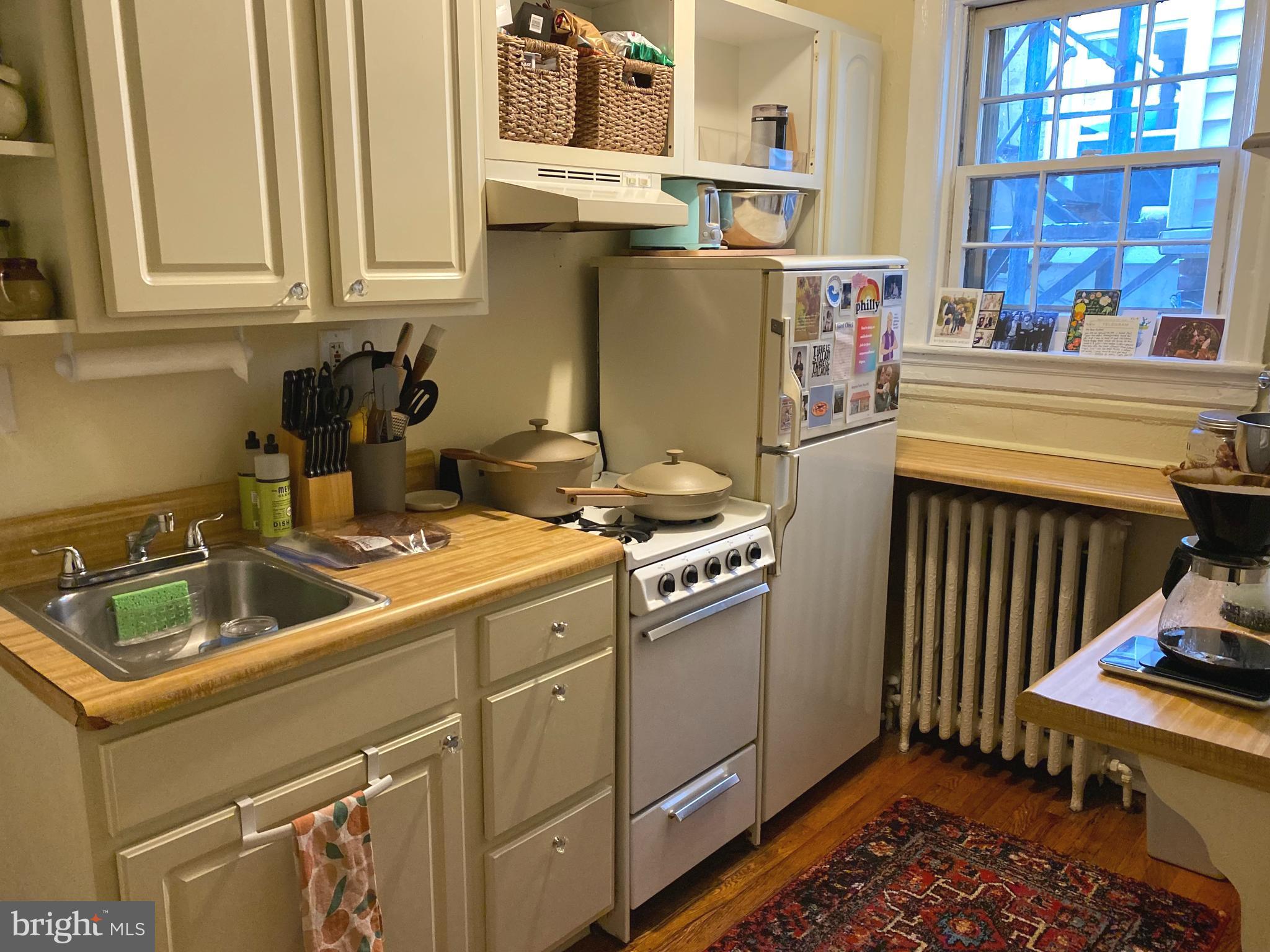 WASHINGTON SQ WEST - Commercial Sale