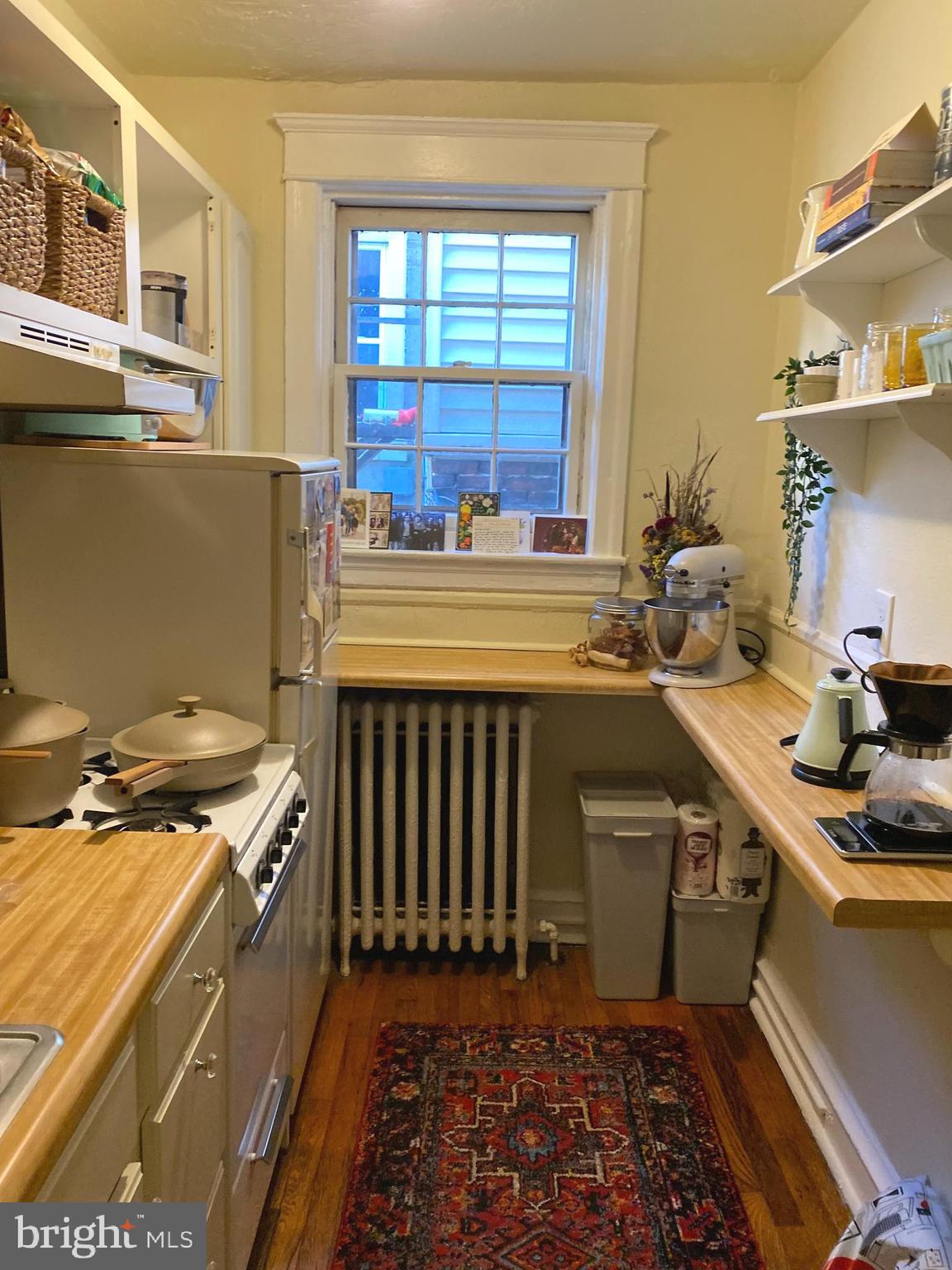 WASHINGTON SQ WEST - Commercial Sale