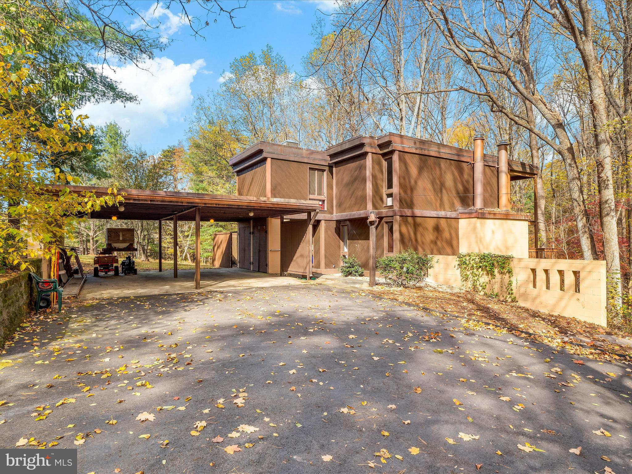 CLARKSBURG OUTSIDE - Residential