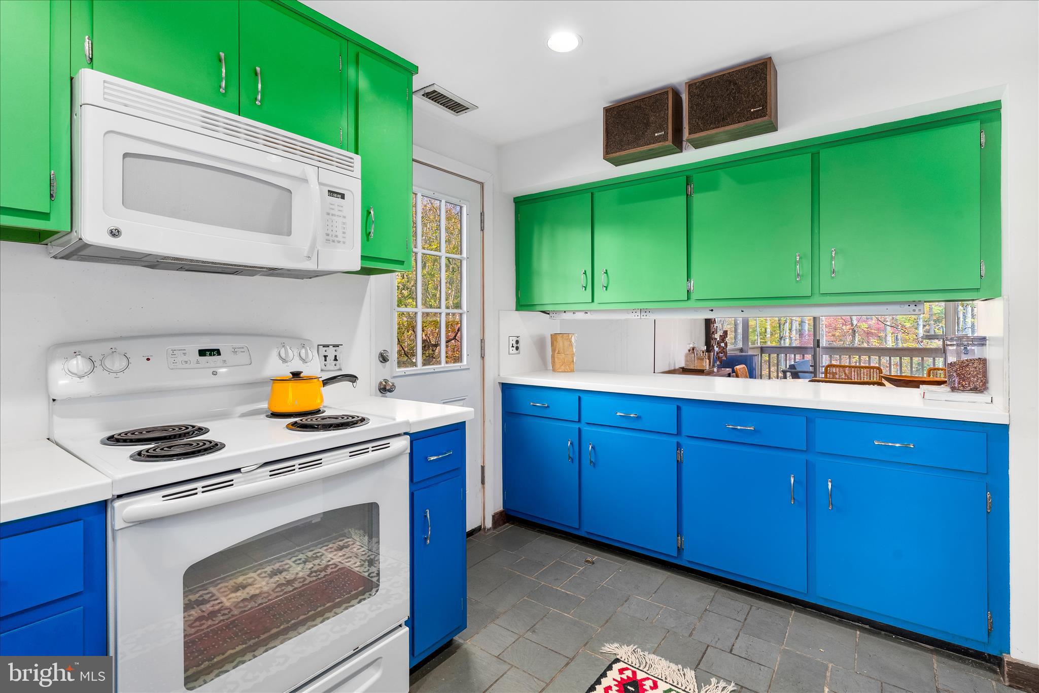 CLARKSBURG OUTSIDE - Residential