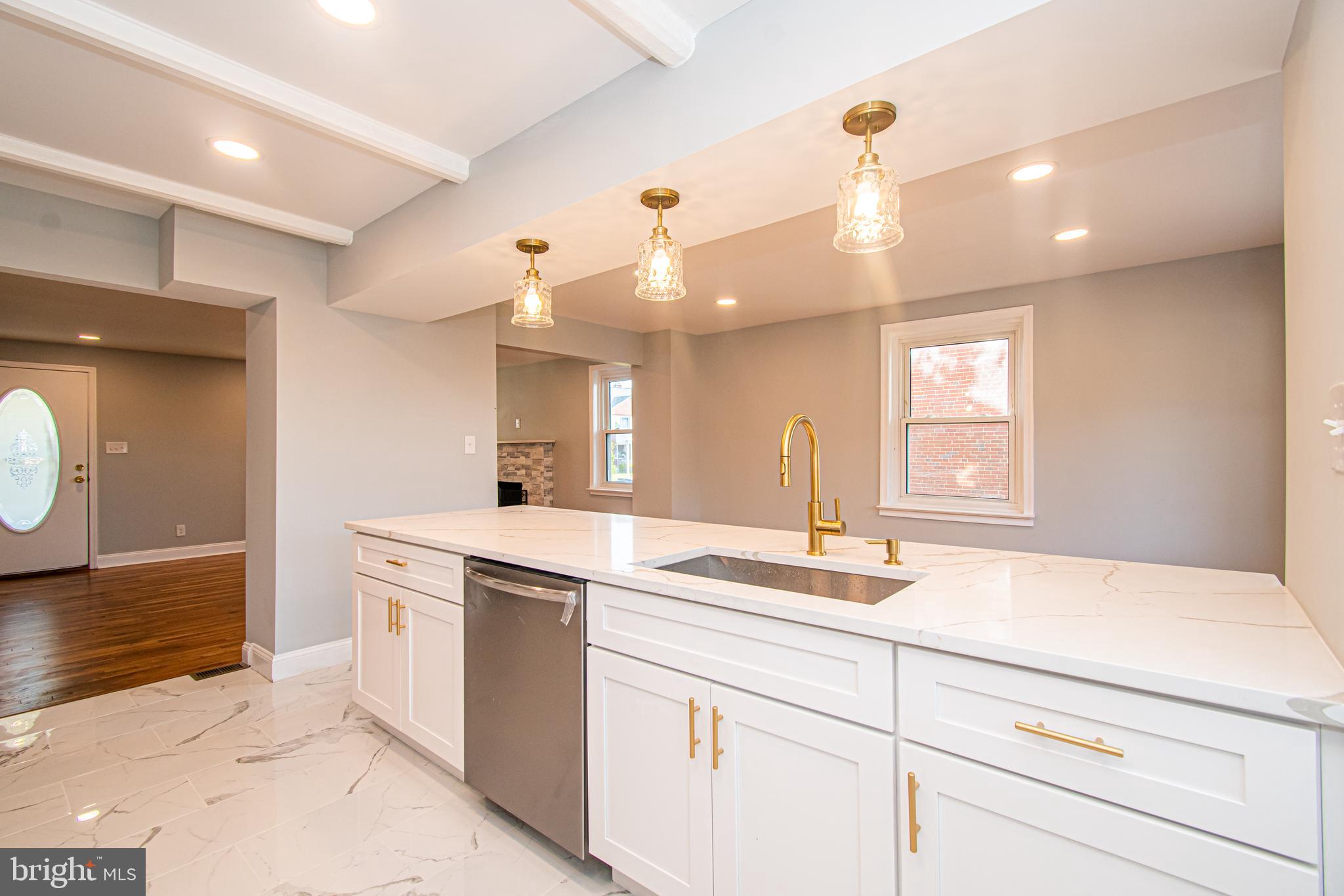 PERRING LOCH - Residential