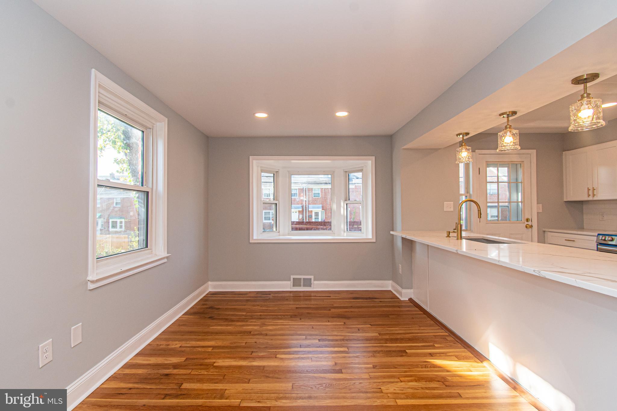 PERRING LOCH - Residential