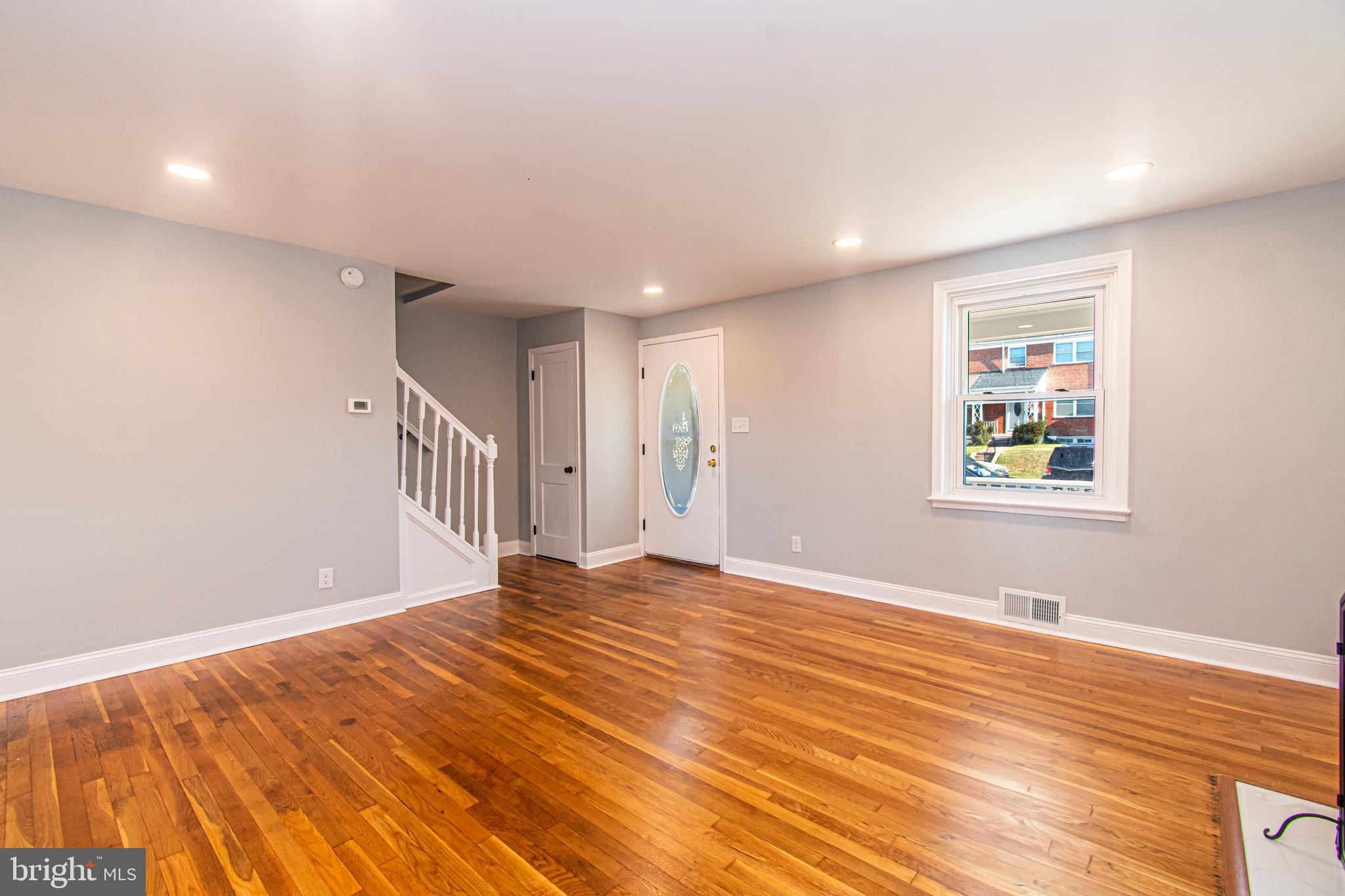 PERRING LOCH - Residential