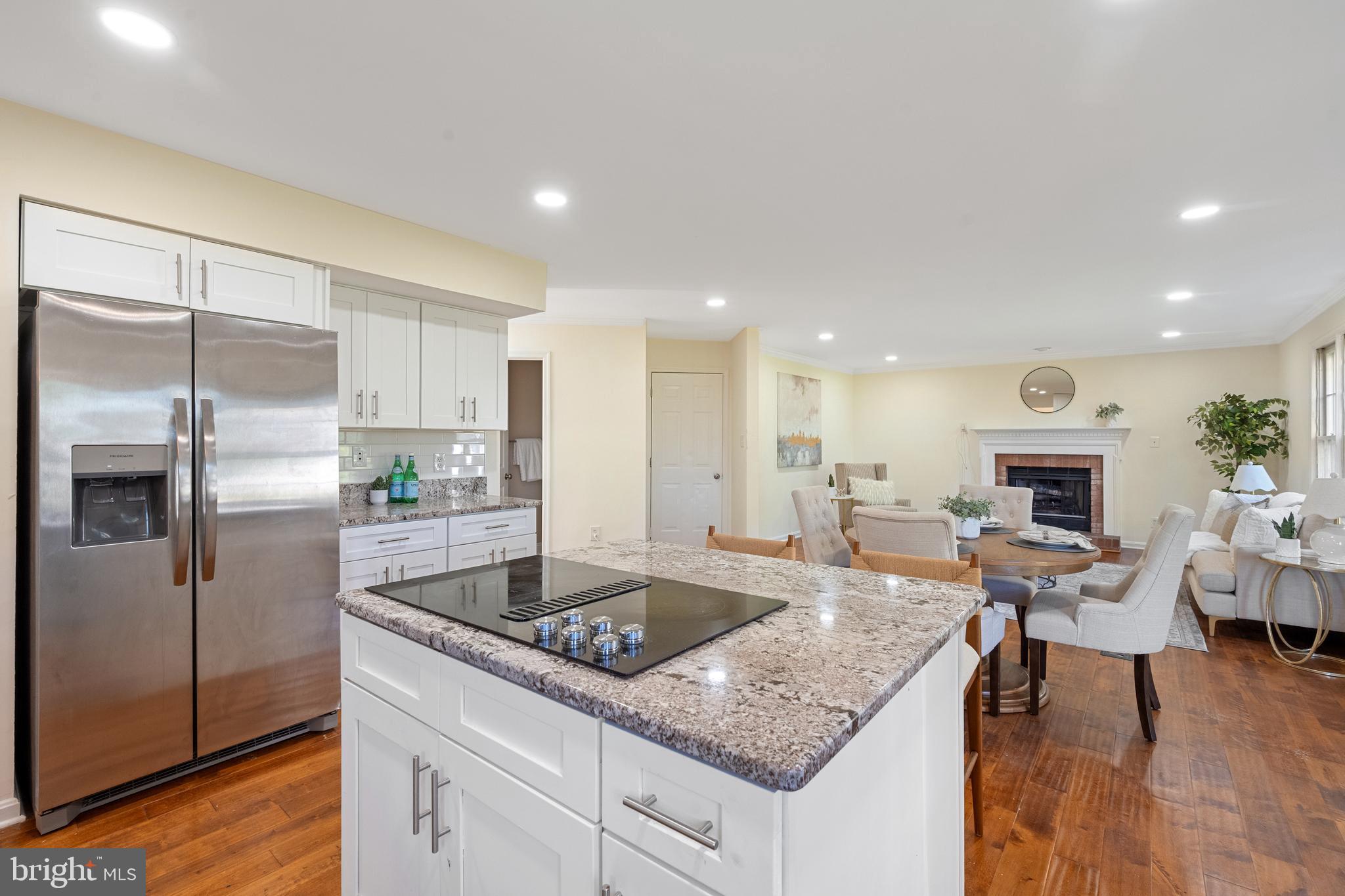 NORTH HART RUN - Residential