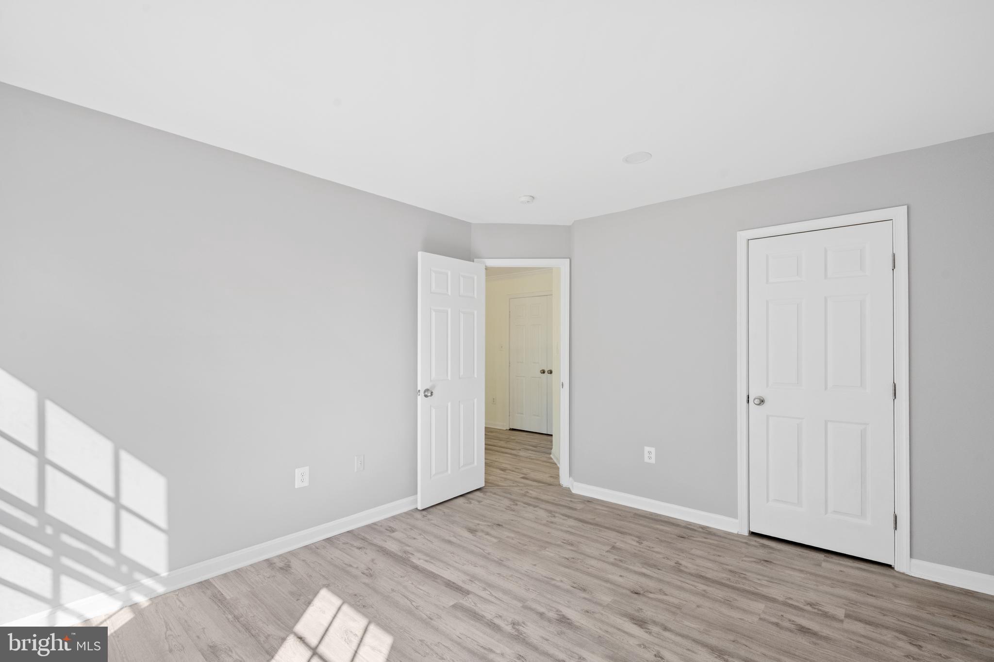 NORTH HART RUN - Residential