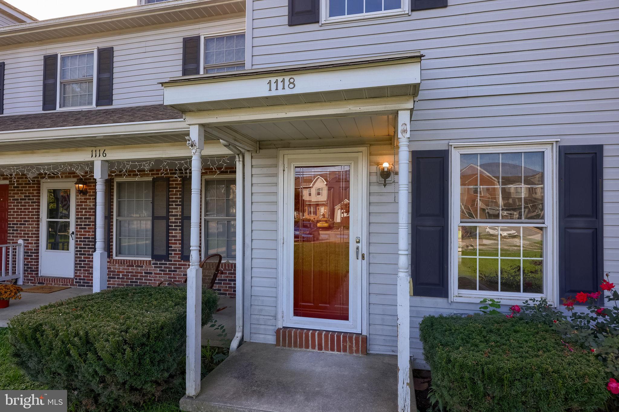 1118 HAMPDEN DRIVE
