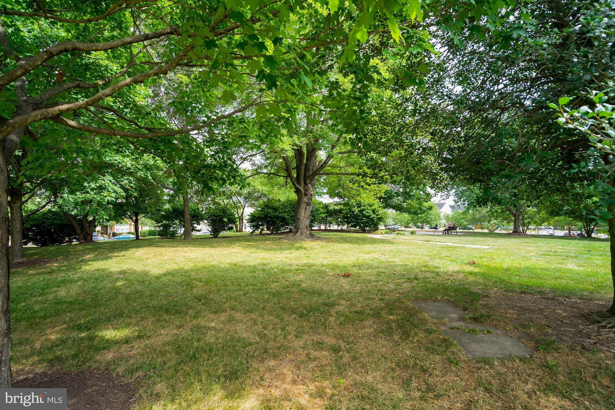 SOUTH RIDING - Residential