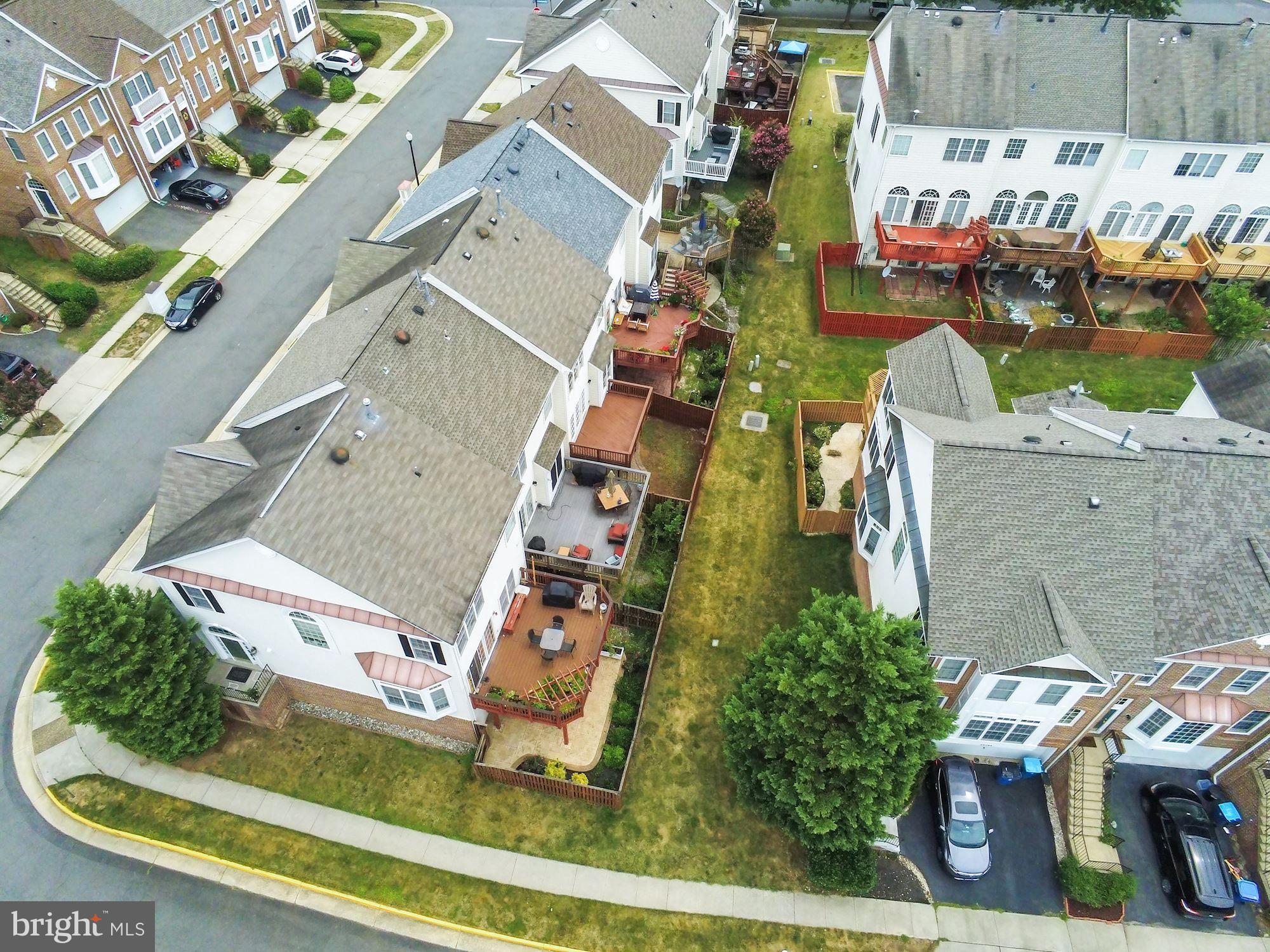 SOUTH RIDING - Residential