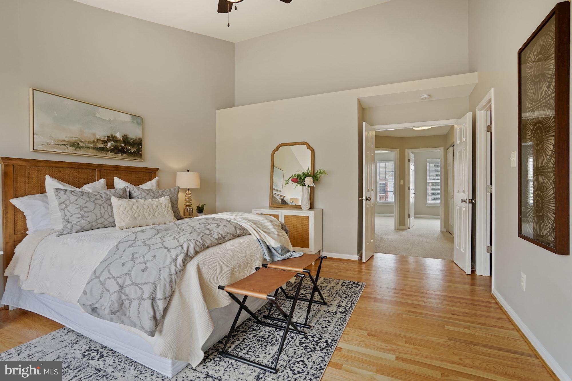 SOUTH RIDING - Residential