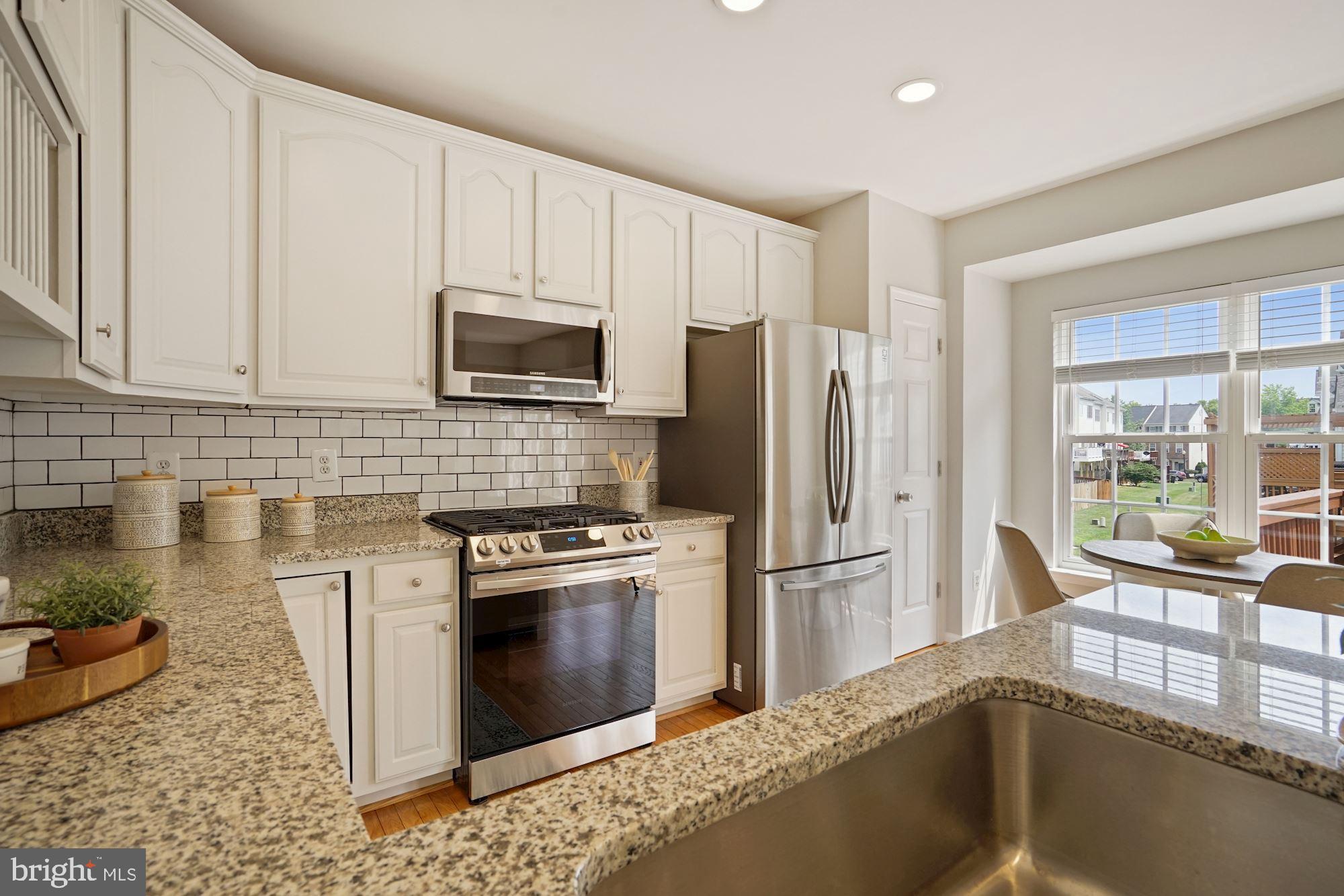 SOUTH RIDING - Residential