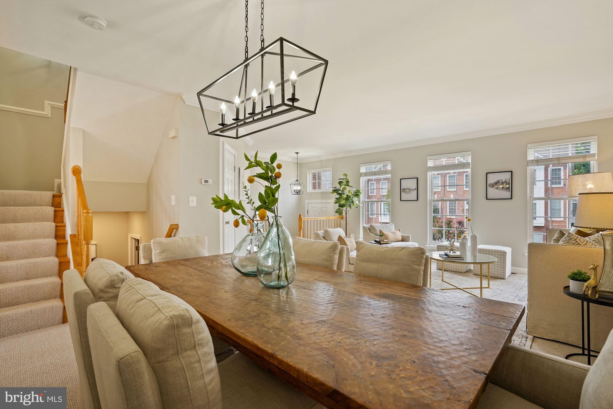 SOUTH RIDING - Residential