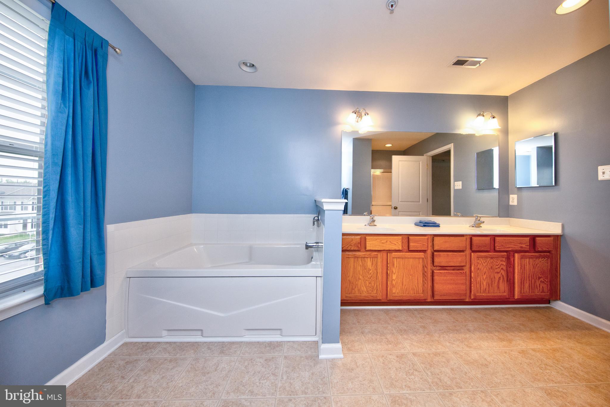 TRIMBLE MEADOWS - Residential Lease