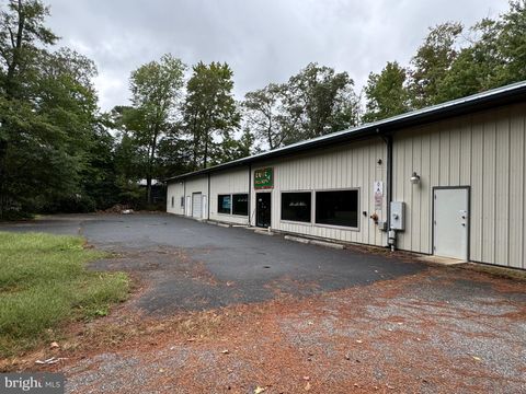 107 DIXON STREET SELBYVILLE DE 19975