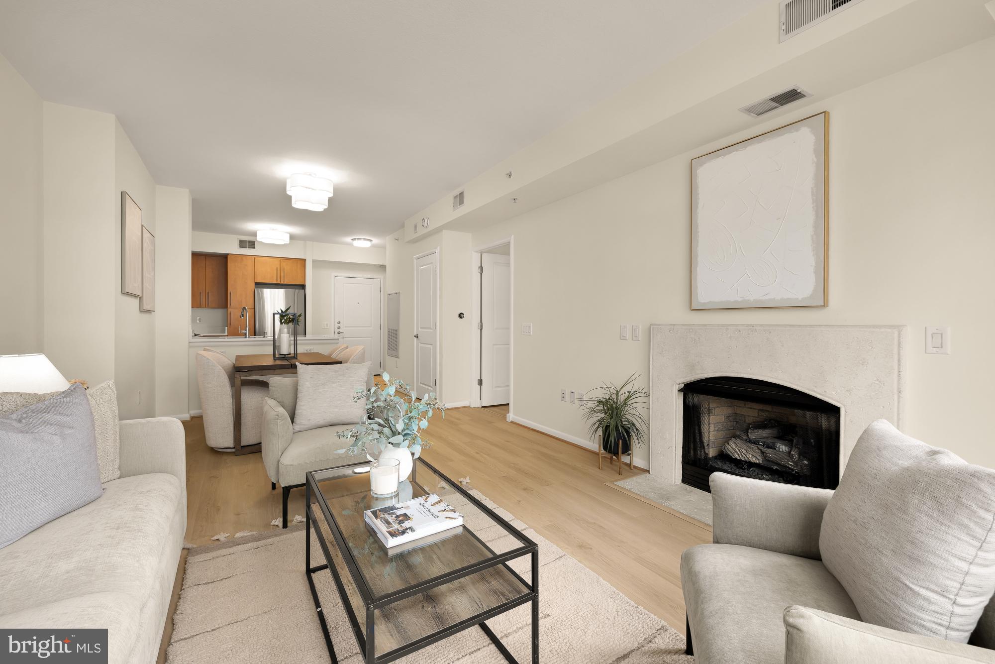 1021 N GARFIELD STREET 702